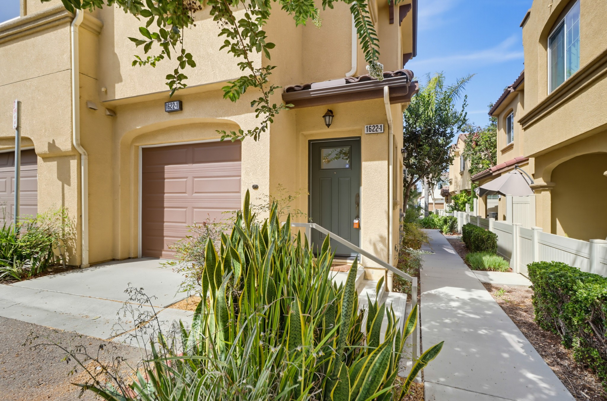 Virtual tour photo 3 of 35 for 1622 Puffin Pl Unit 1