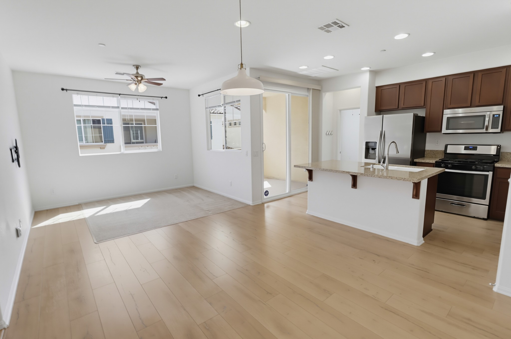 Virtual tour photo 5 of 35 for 1622 Puffin Pl Unit 1