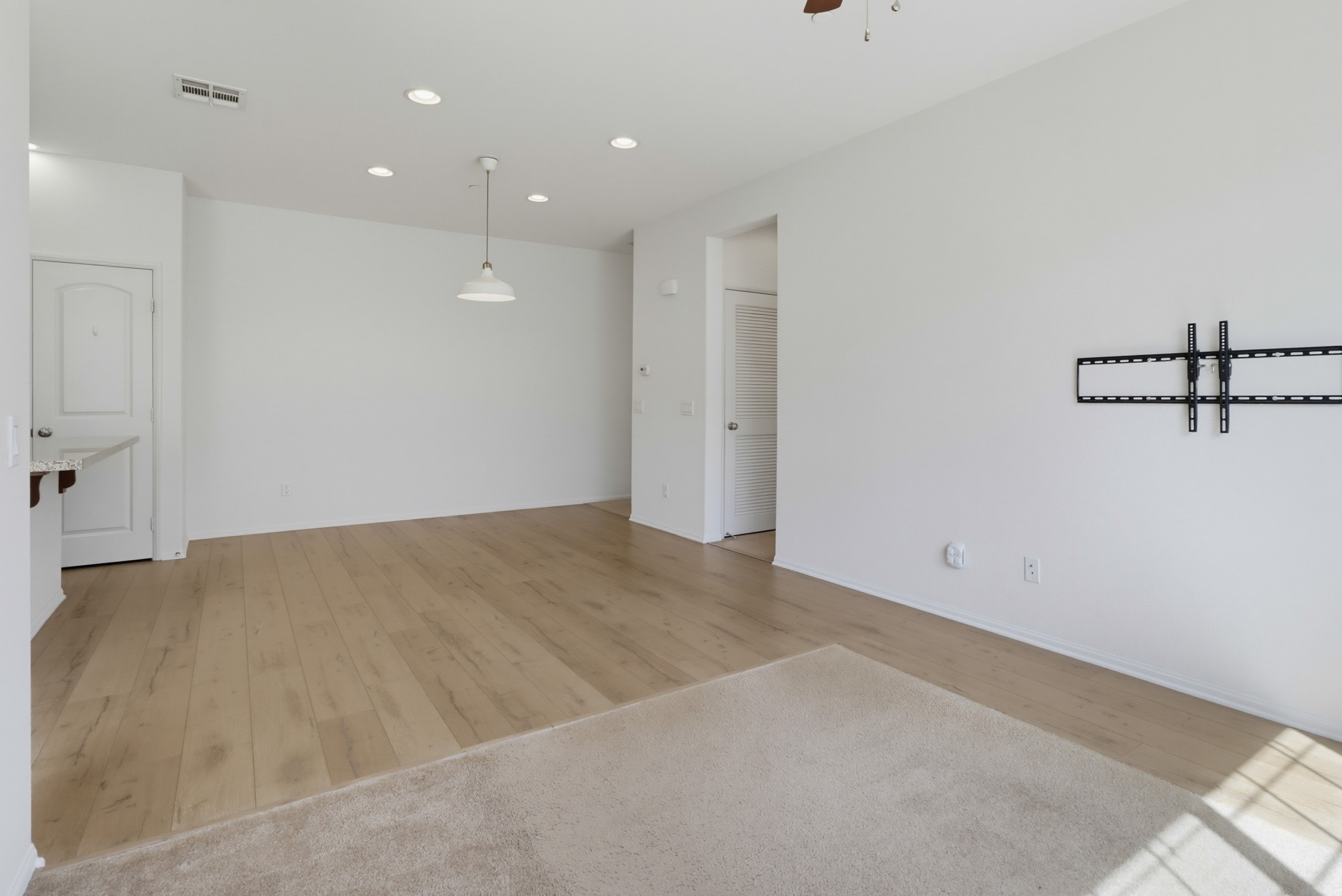 Virtual tour photo 8 of 35 for 1622 Puffin Pl Unit 1