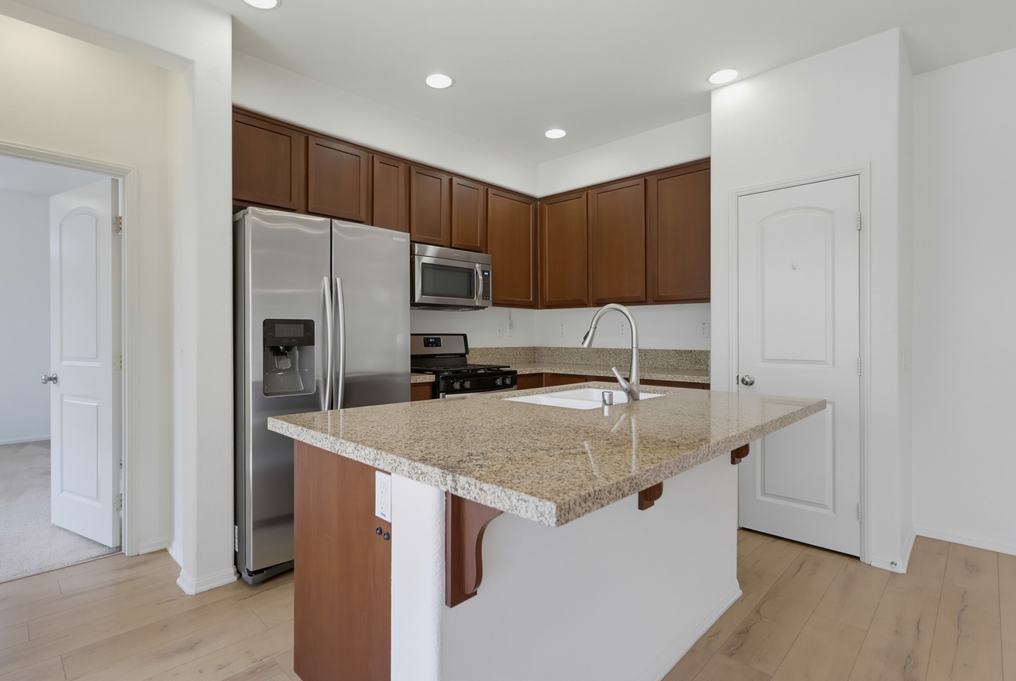 Virtual tour photo 11 of 35 for 1622 Puffin Pl Unit 1