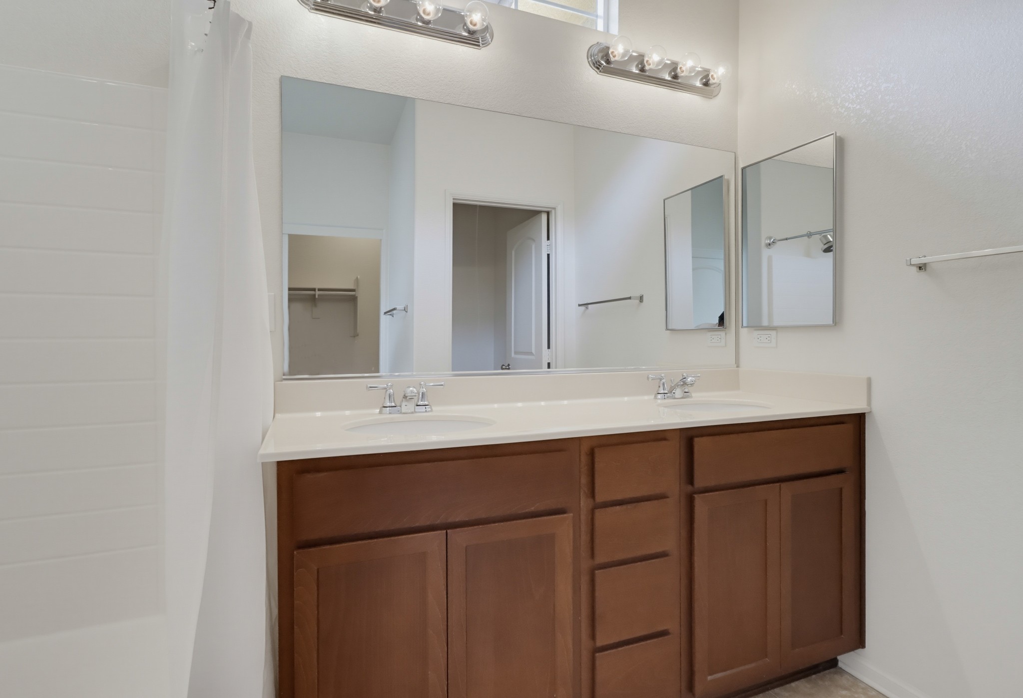 Virtual tour photo 22 of 35 for 1622 Puffin Pl Unit 1