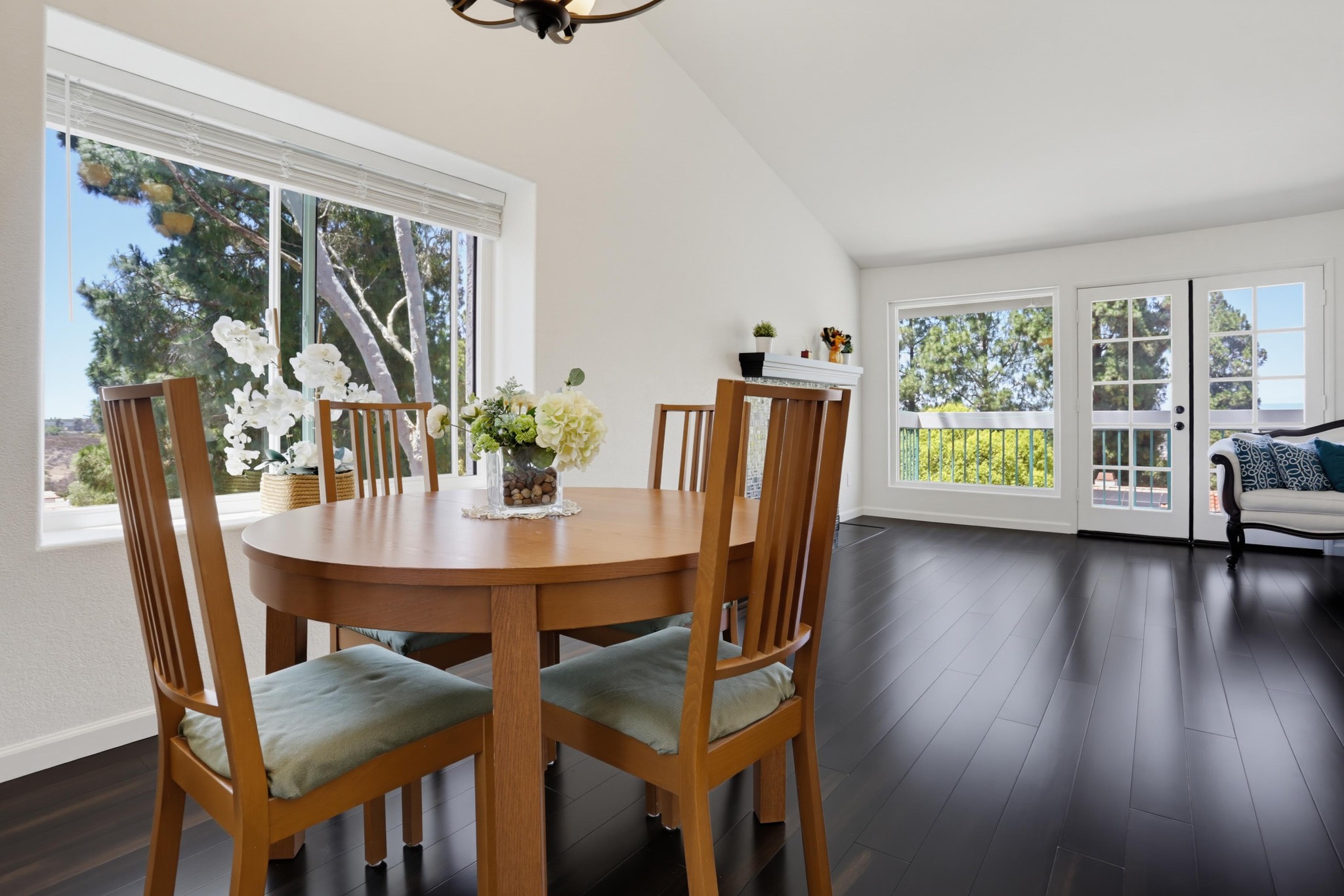 Virtual tour photo 13 of 42 for 16238 Av. Venusto Unit E