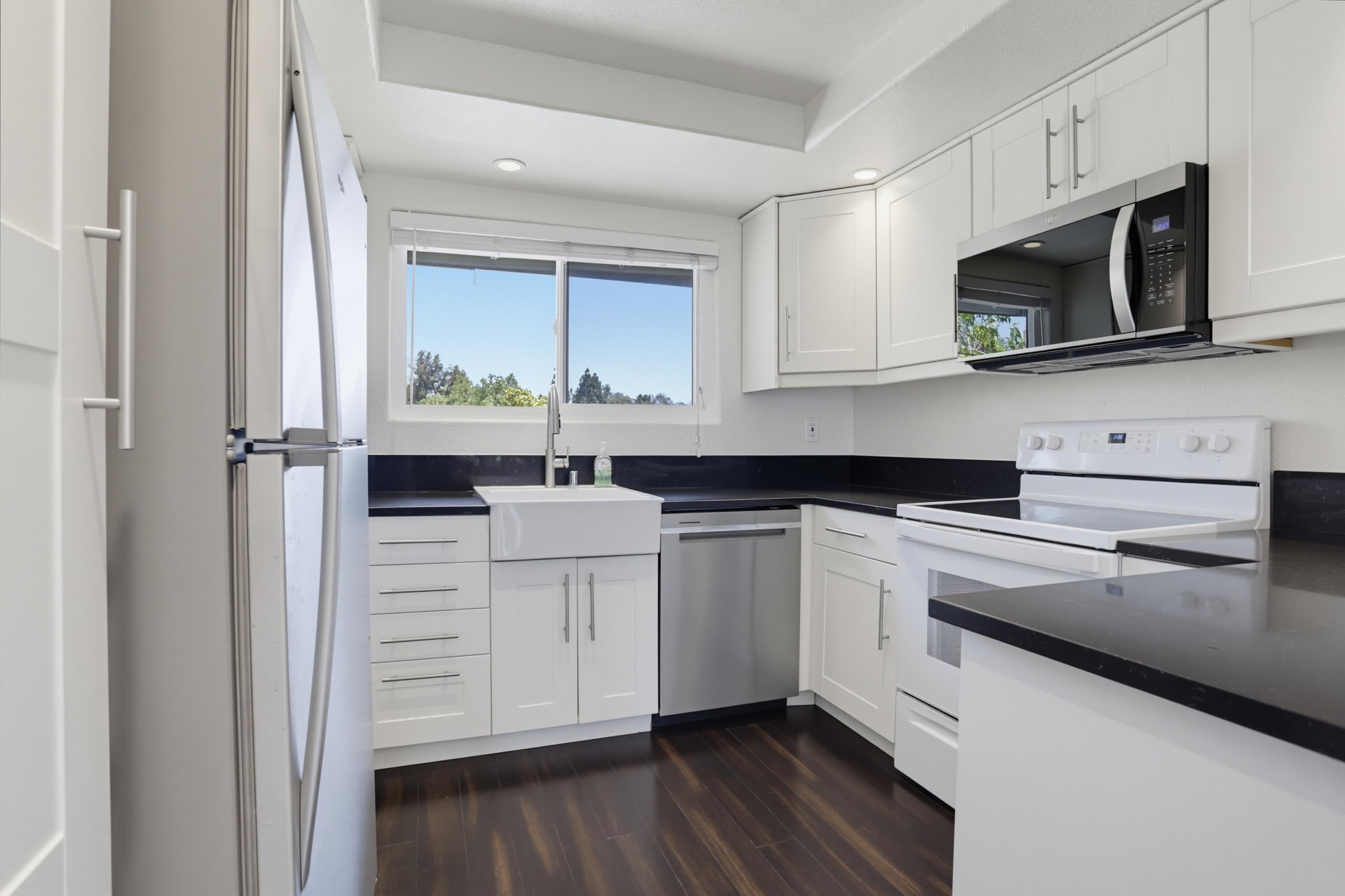 Virtual tour photo 15 of 42 for 16238 Av. Venusto Unit E