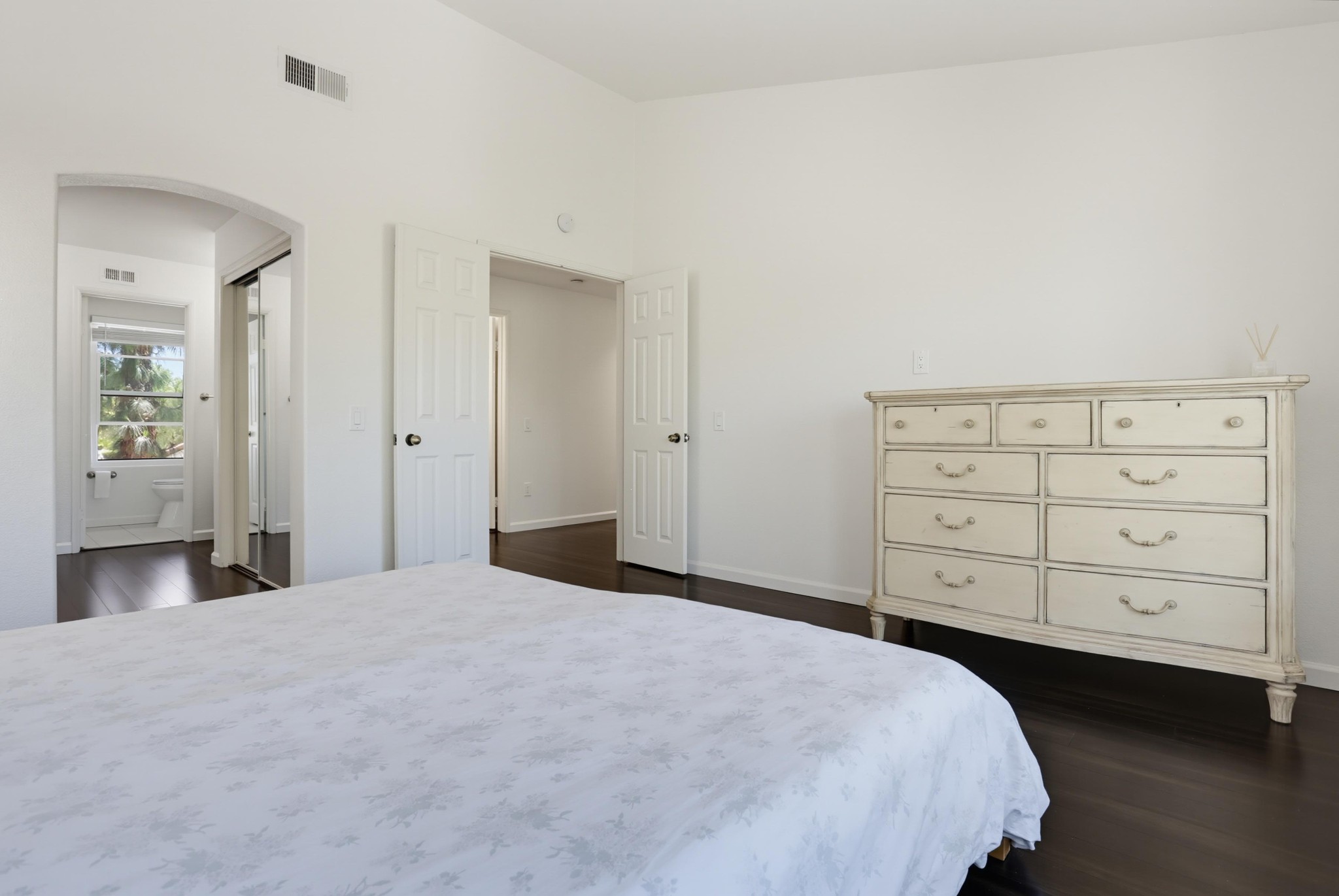 Virtual tour photo 29 of 42 for 16238 Av. Venusto Unit E