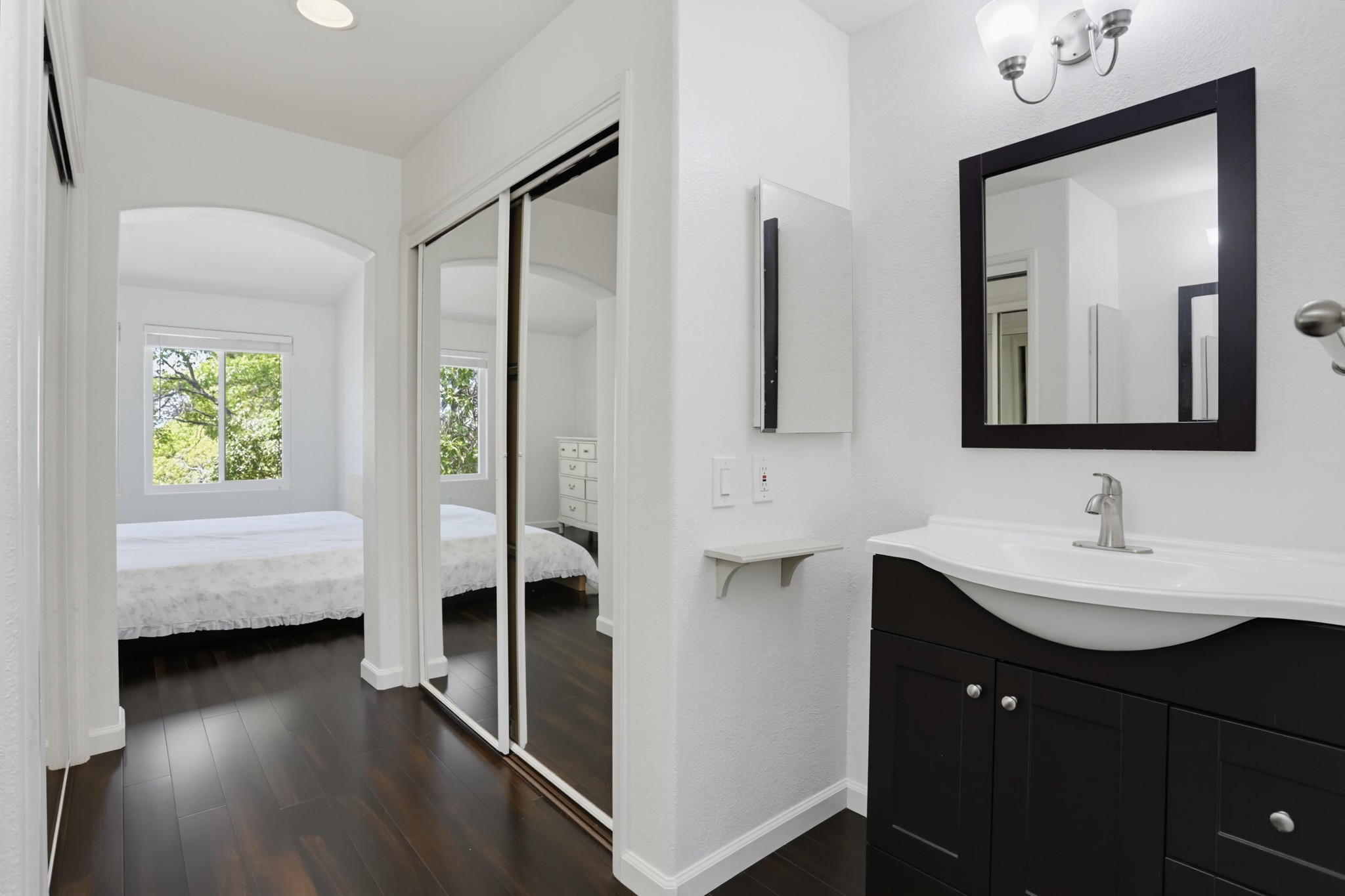 Virtual tour photo 32 of 42 for 16238 Av. Venusto Unit E