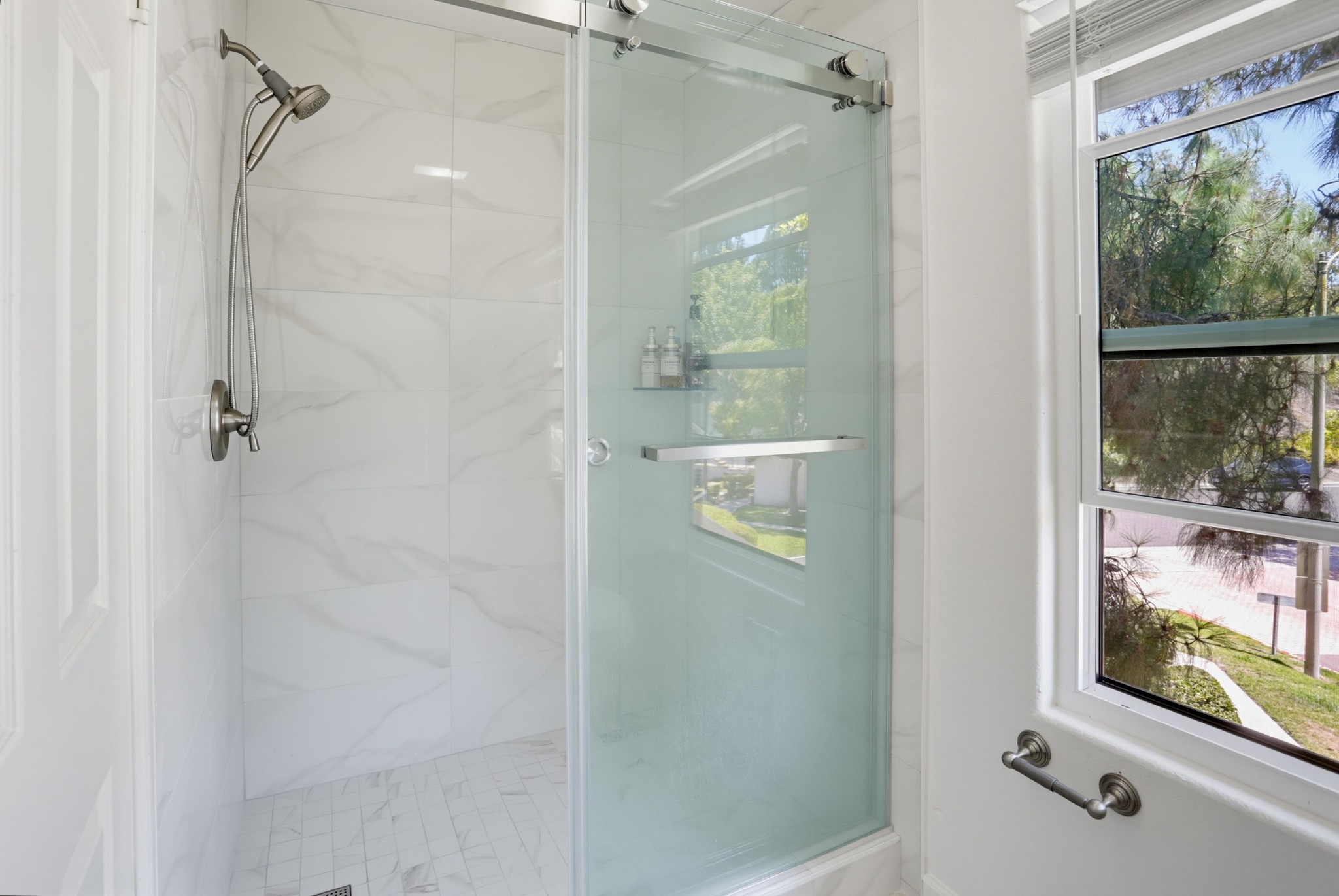 Virtual tour photo 35 of 42 for 16238 Av. Venusto Unit E