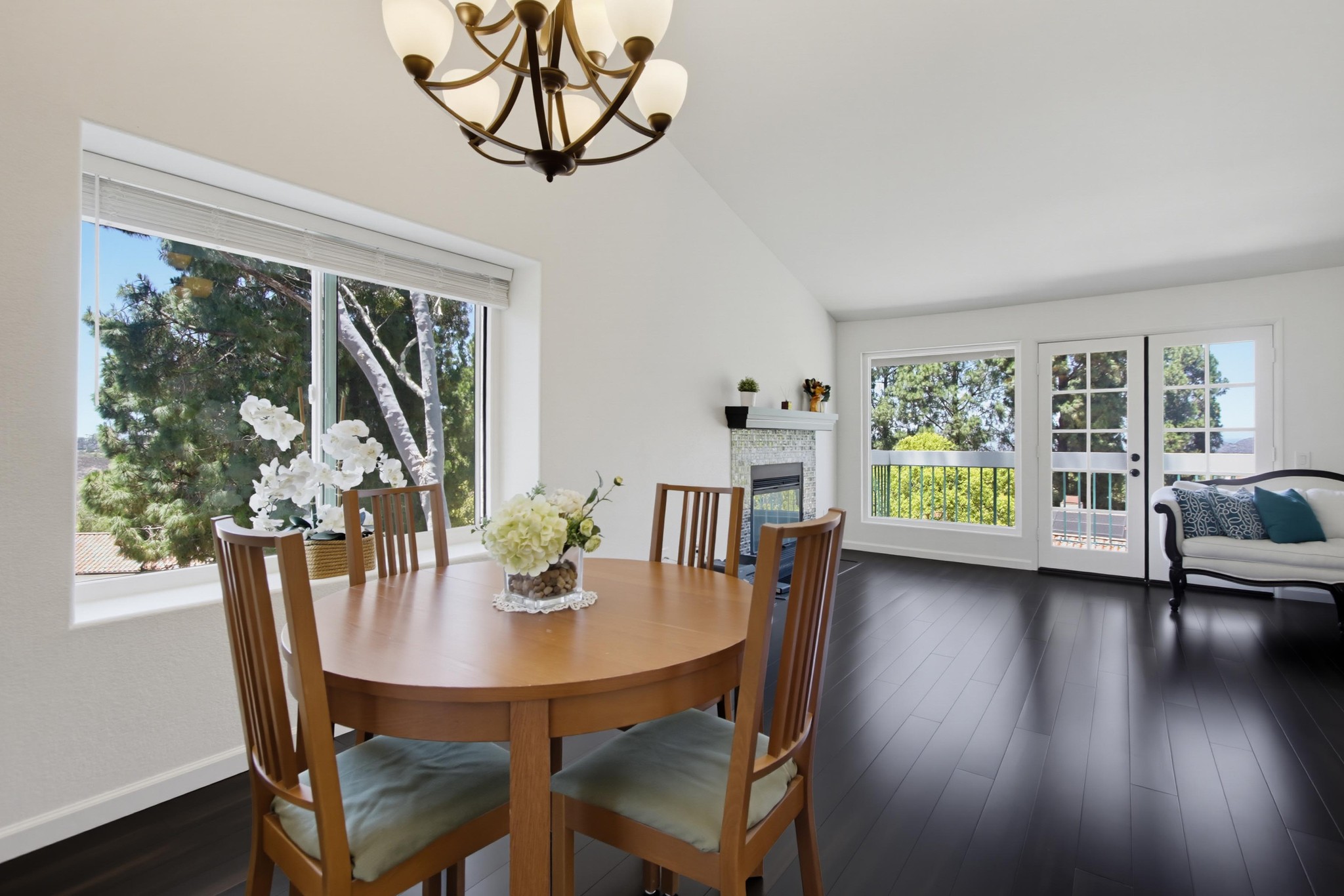 Virtual tour photo 17 of 47 for 16238 Av. Venusto Unit E