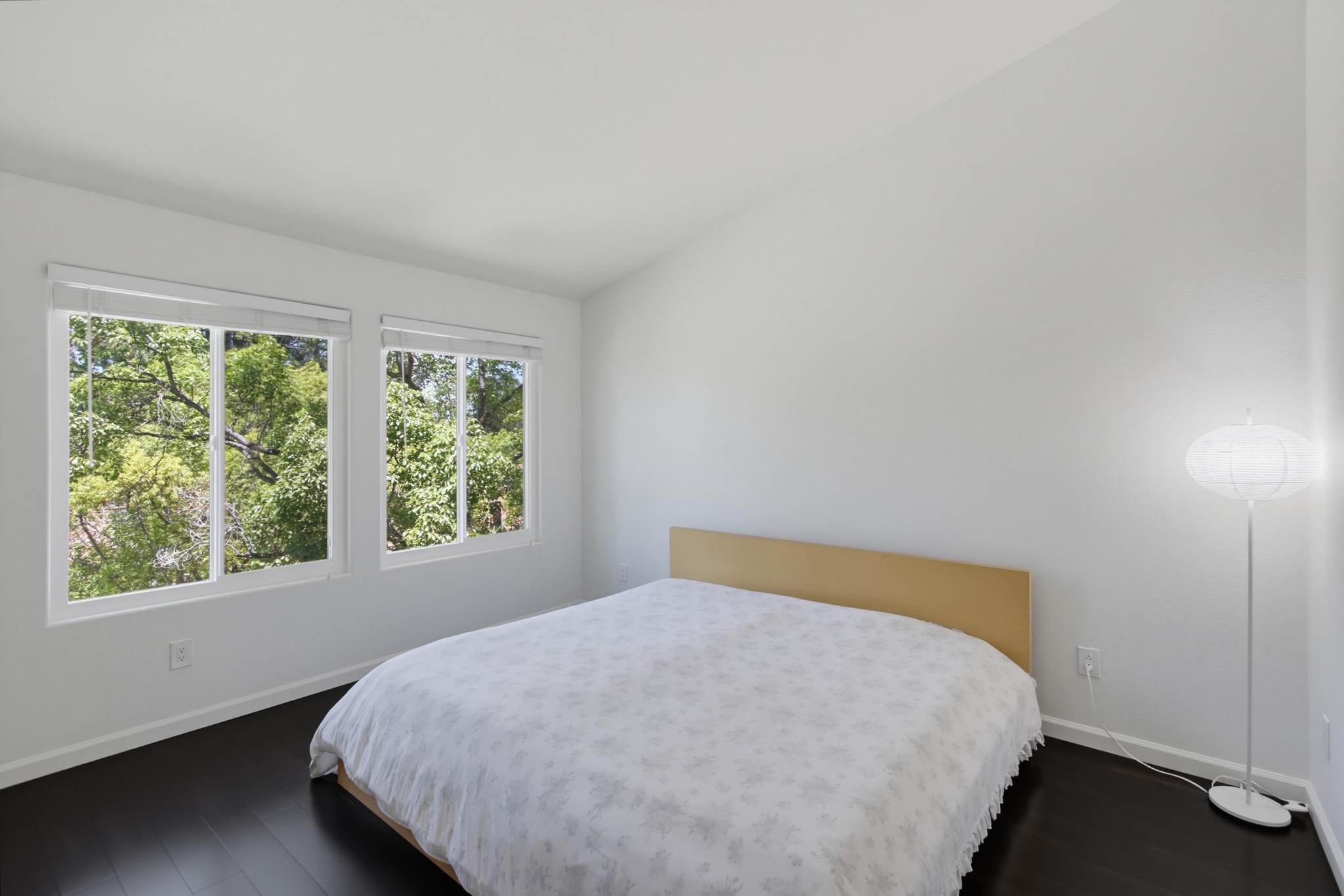 Virtual tour photo 33 of 47 for 16238 Av. Venusto Unit E