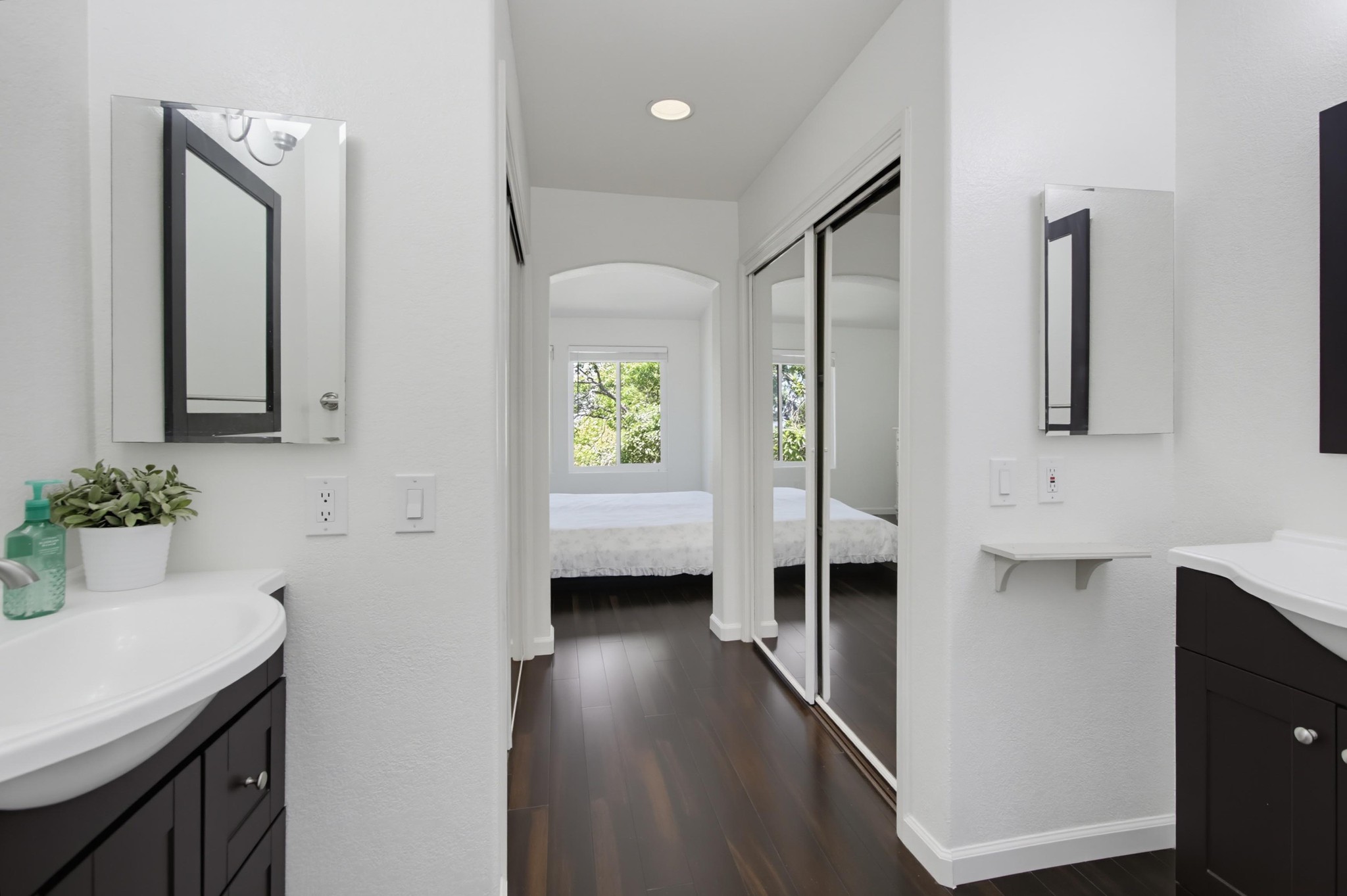 Virtual tour photo 41 of 47 for 16238 Av. Venusto Unit E