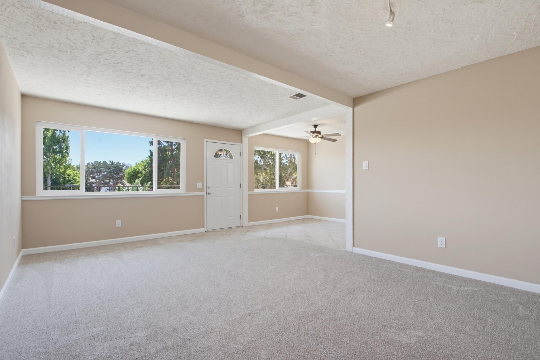 Virtual tour photo 7 of 37 for 1626 Rue De Valle