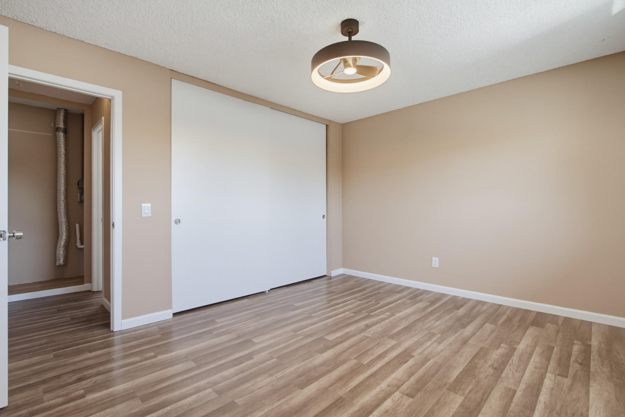 Virtual tour photo 24 of 37 for 1626 Rue De Valle