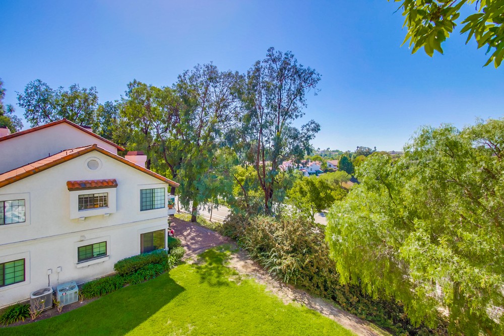 Virtual tour photo 32 of 35 for 16268 Avenida Venusto