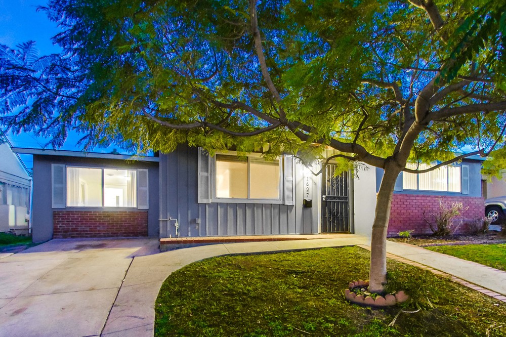 Virtual tour photo 4 of 50 for 1627 Catalina Boulevard