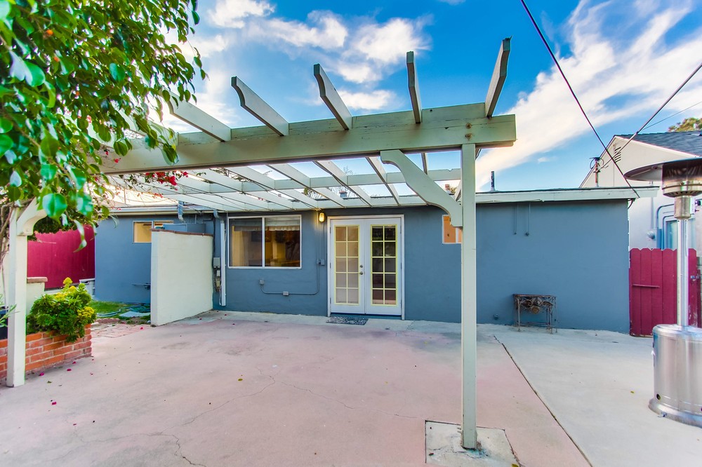 Virtual tour photo 35 of 50 for 1627 Catalina Boulevard