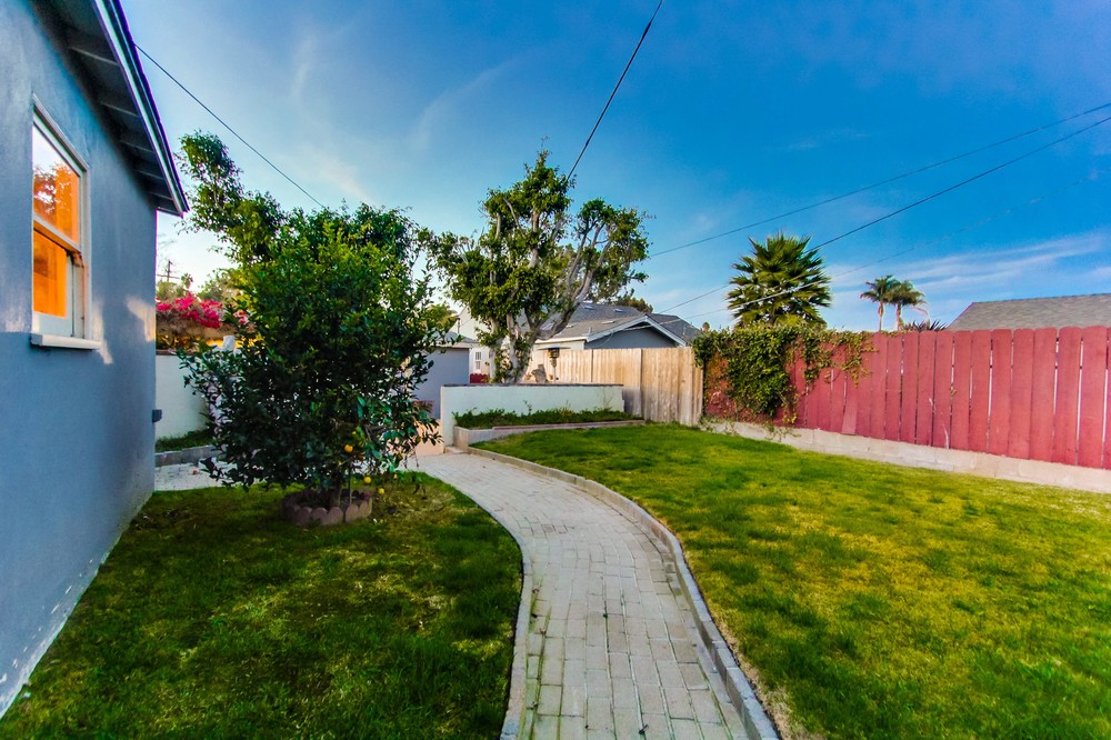 Virtual tour photo 42 of 50 for 1627 Catalina Boulevard