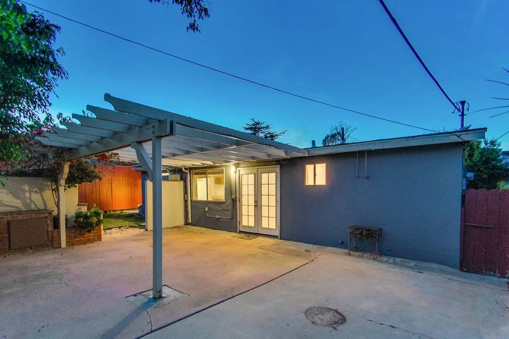 Virtual tour photo 43 of 50 for 1627 Catalina Boulevard