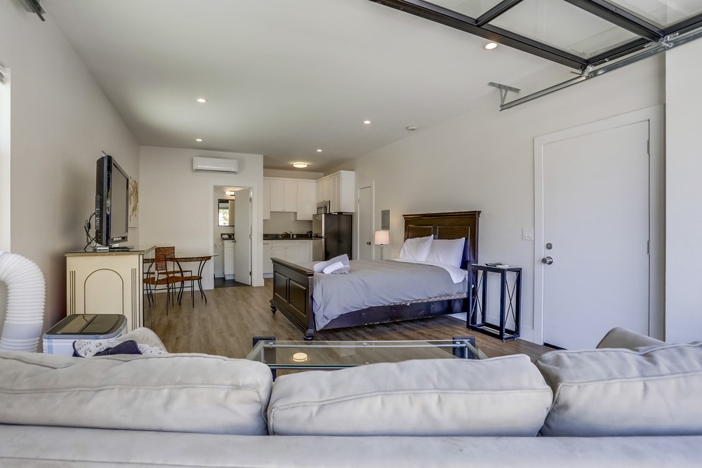 Virtual tour photo 9 of 32 for 1629 Polk Ave
