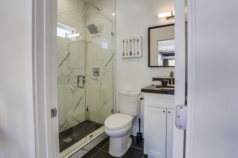 Virtual tour photo 12 of 32 for 1629 Polk Ave