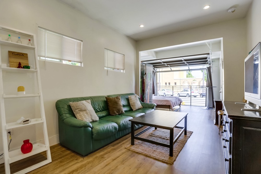 Virtual tour photo 16 of 32 for 1629 Polk Ave