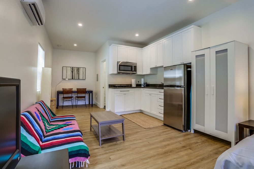 Virtual tour photo 30 of 32 for 1629 Polk Ave