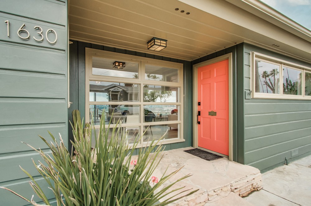 Virtual tour photo 8 of 62 for 1630 Mission Cliff Dr