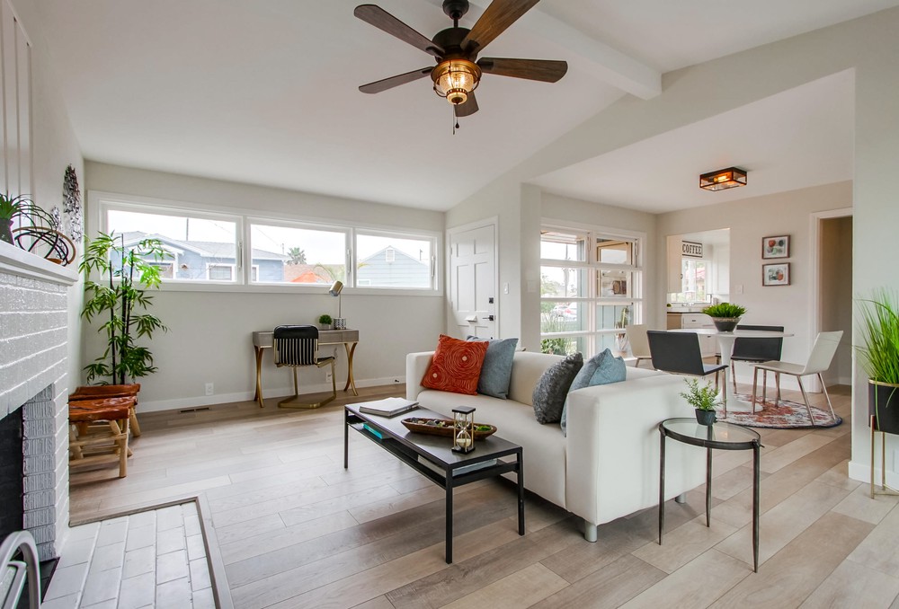 Virtual tour photo 14 of 62 for 1630 Mission Cliff Dr