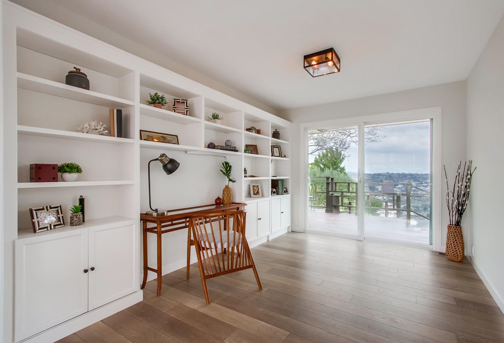 Virtual tour photo 21 of 62 for 1630 Mission Cliff Dr