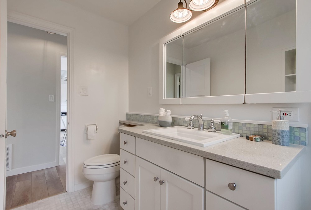 Virtual tour photo 38 of 62 for 1630 Mission Cliff Dr