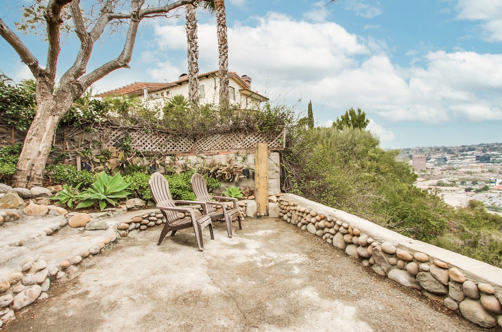 Virtual tour photo 61 of 62 for 1630 Mission Cliff Dr