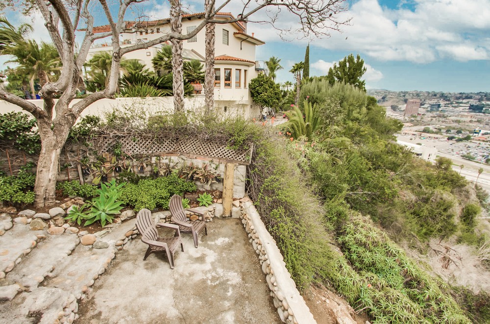 Virtual tour photo 62 of 62 for 1630 Mission Cliff Dr