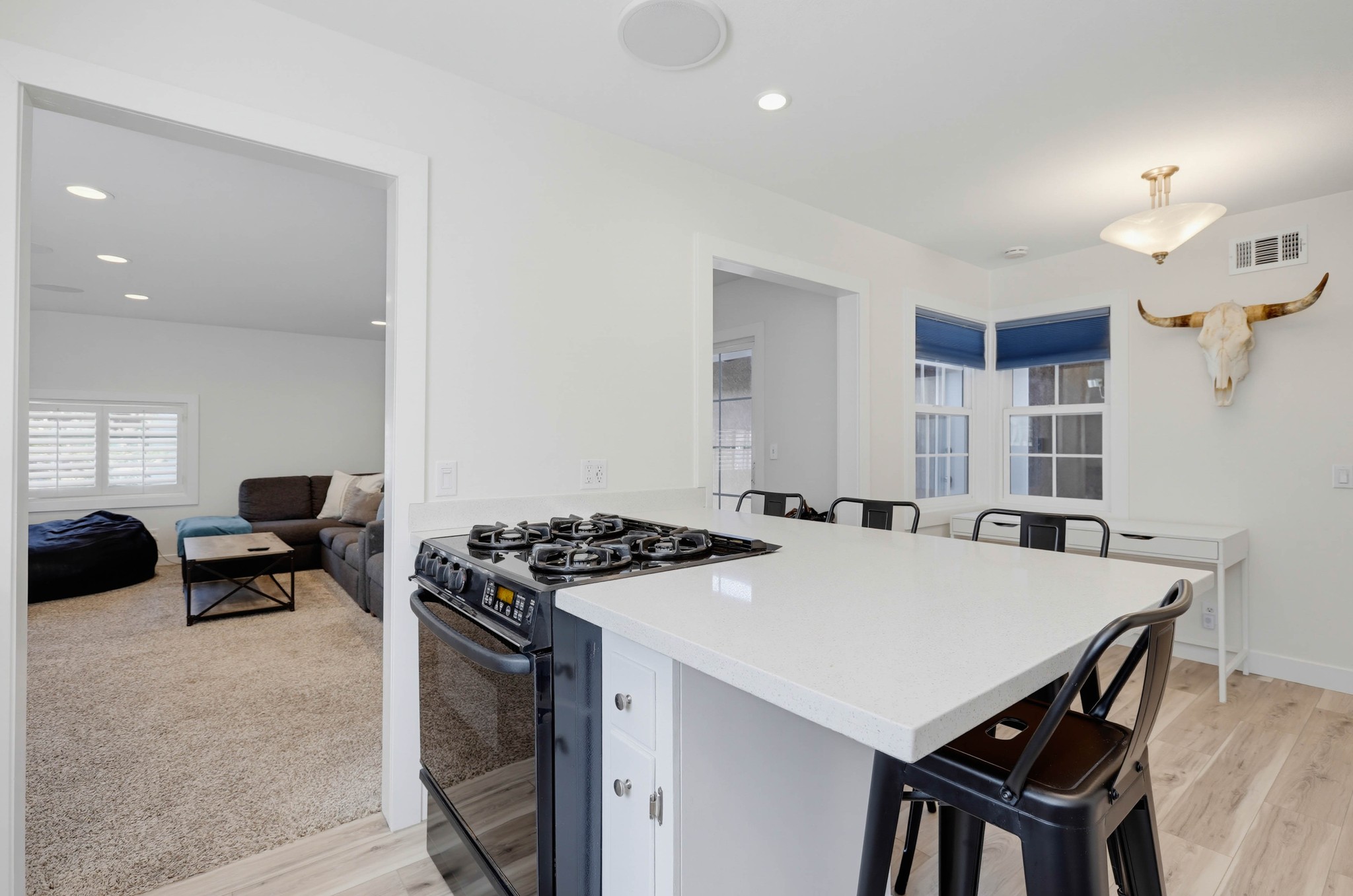 Virtual tour photo 25 of 73 for 16302 Nassau Ln