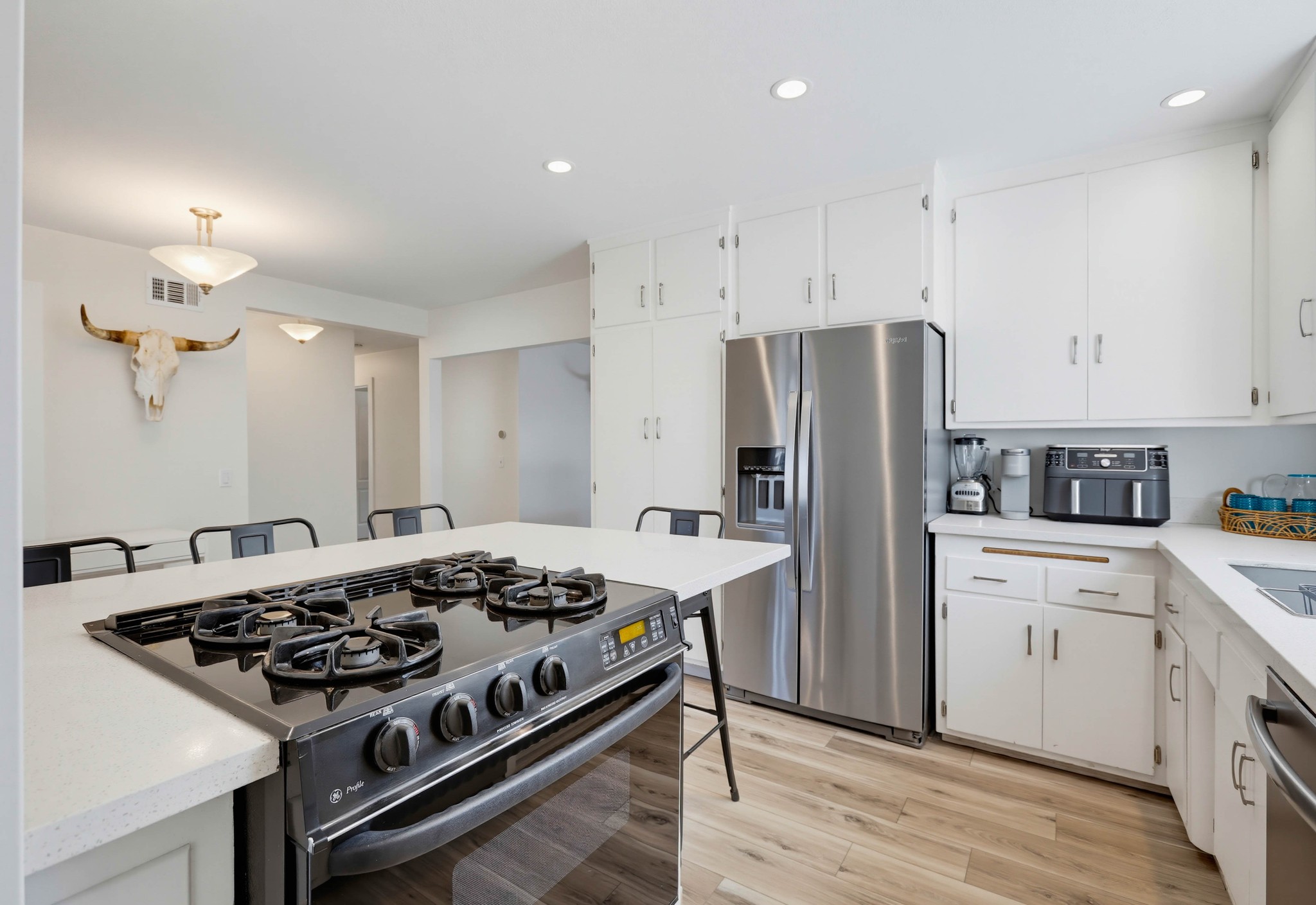 Virtual tour photo 27 of 73 for 16302 Nassau Ln