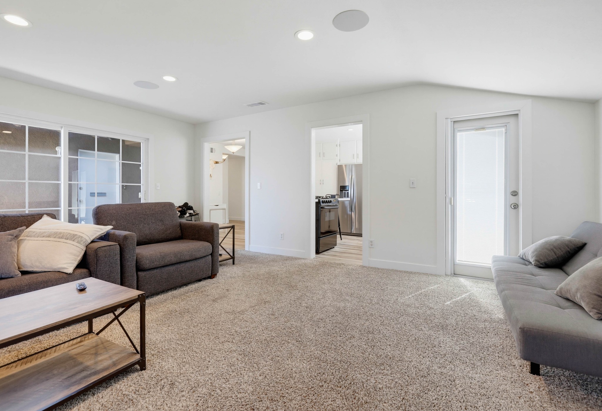 Virtual tour photo 32 of 73 for 16302 Nassau Ln
