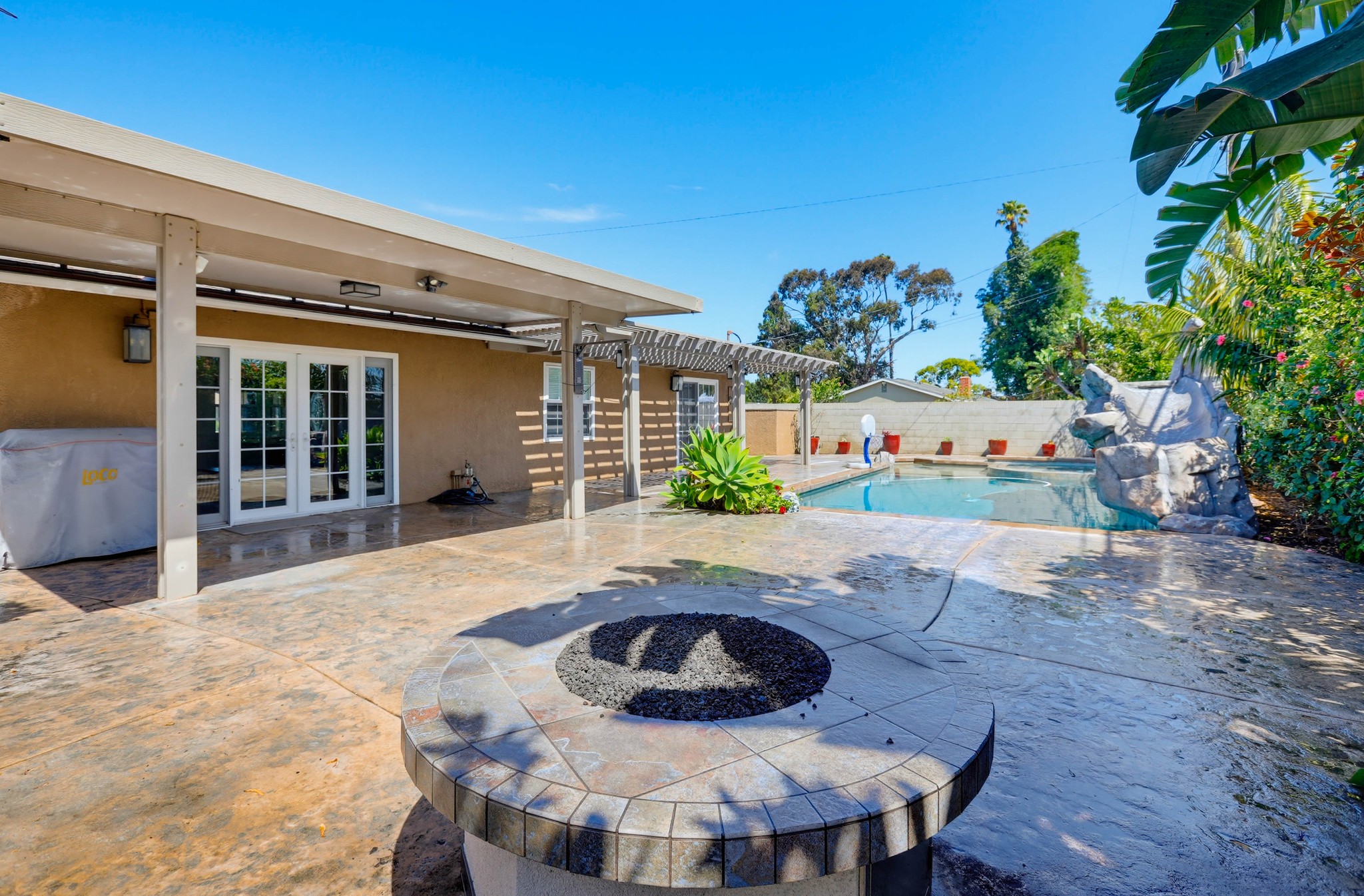 Virtual tour photo 53 of 73 for 16302 Nassau Ln