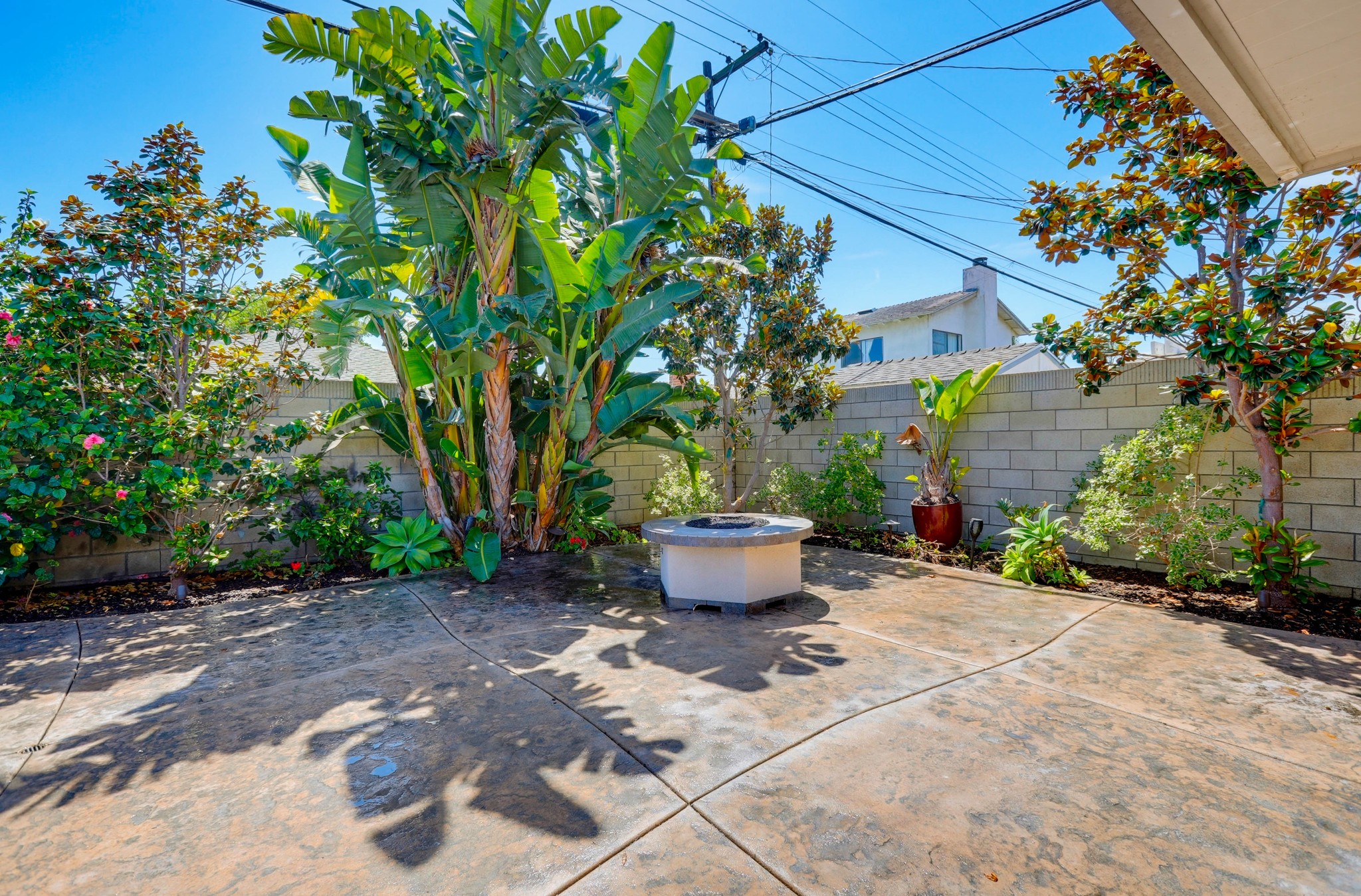 Virtual tour photo 60 of 73 for 16302 Nassau Ln
