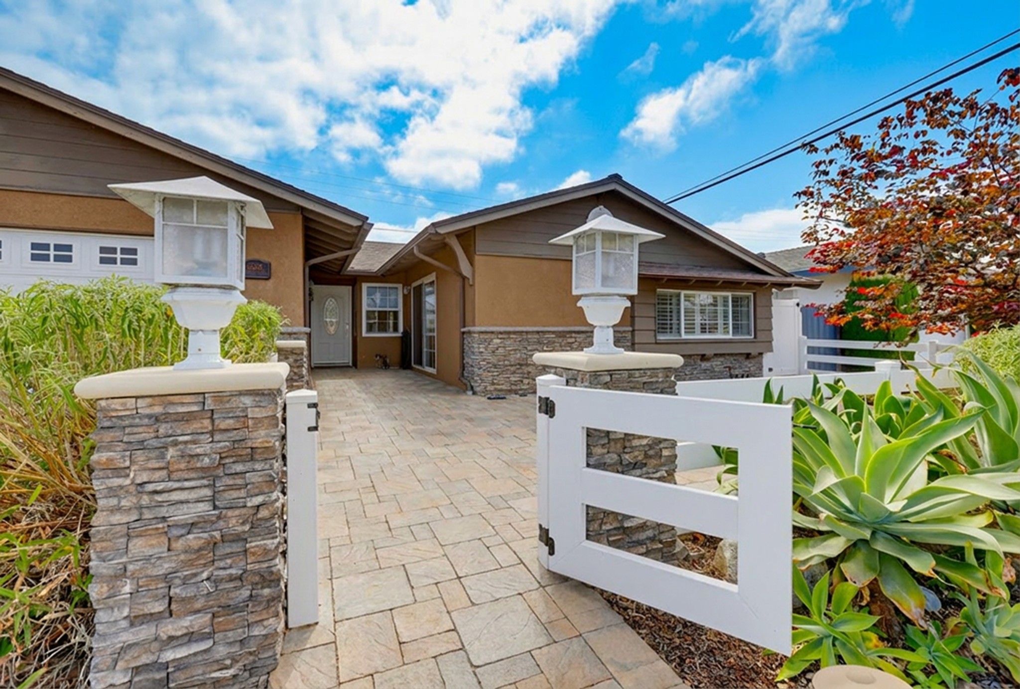 Virtual tour photo 67 of 73 for 16302 Nassau Ln
