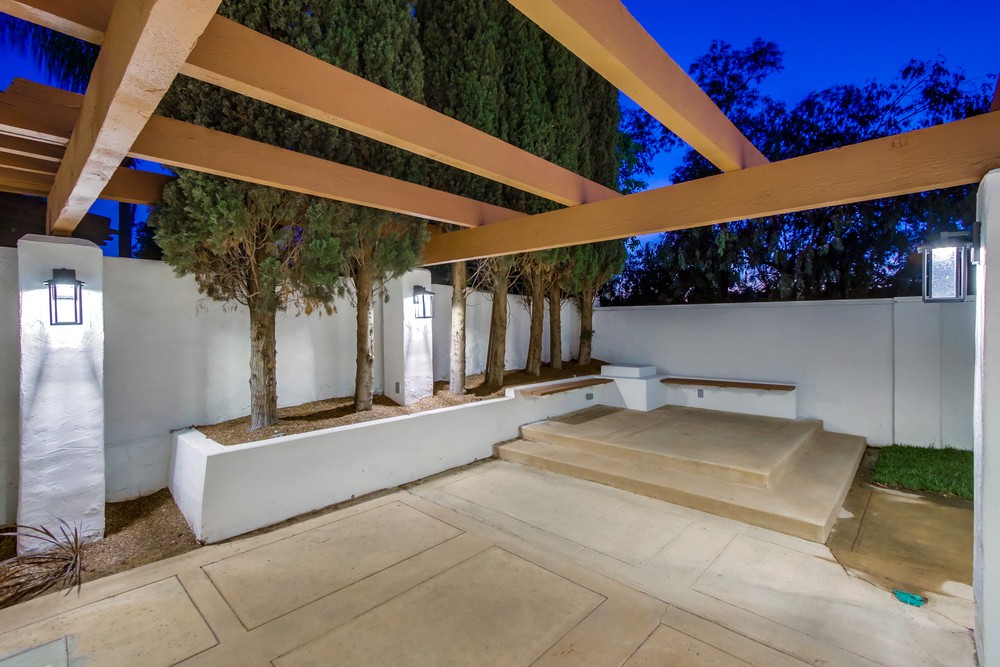 Virtual tour photo 17 of 58 for 16310 Avenida Nobleza