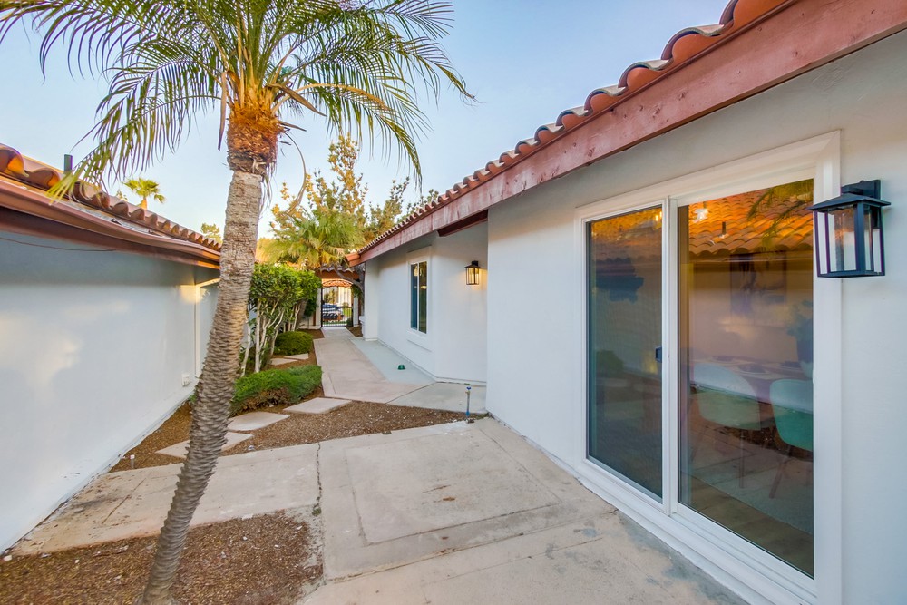 Virtual tour photo 52 of 58 for 16310 Avenida Nobleza