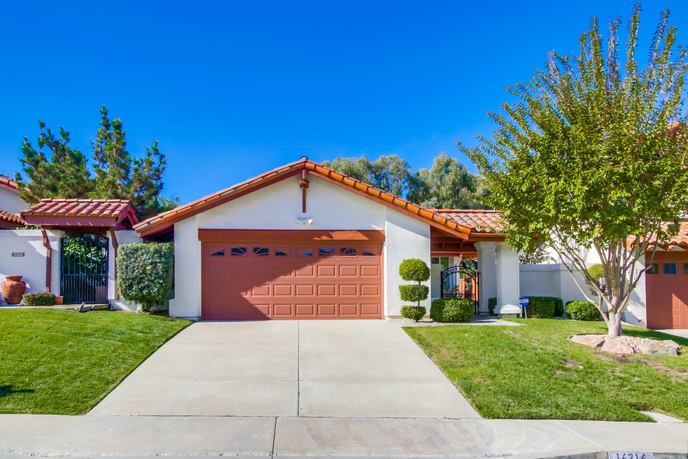 Virtual tour photo 3 of 33 for 16316 Avenida Nobleza