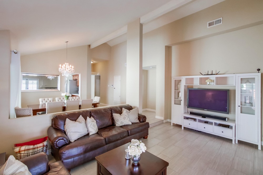 Virtual tour photo 8 of 33 for 16316 Avenida Nobleza