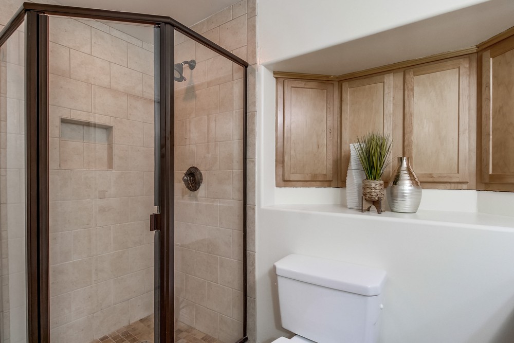 Virtual tour photo 67 of 108 for 1632 Monmouth Dr