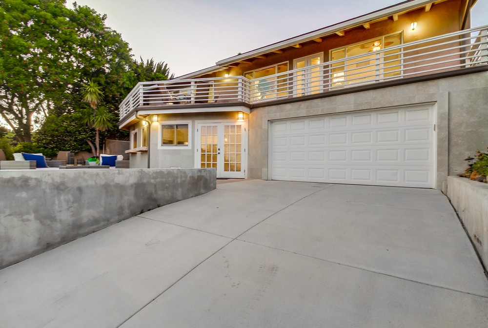 Virtual tour photo 84 of 108 for 1632 Monmouth Dr