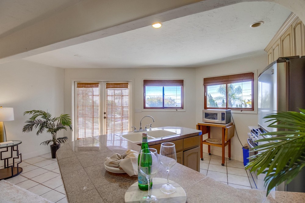 Virtual tour photo 25 of 130 for 1632 Monmouth Dr
