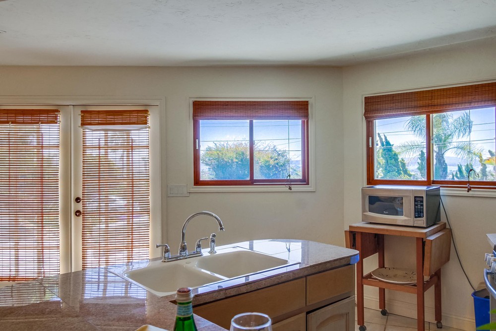 Virtual tour photo 27 of 130 for 1632 Monmouth Dr