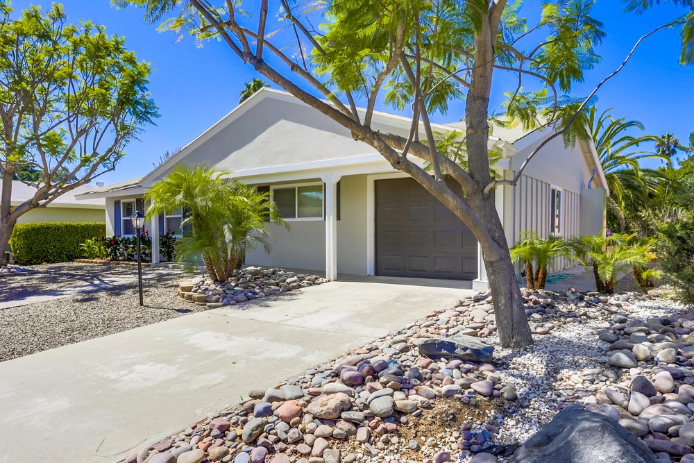 Virtual tour photo 5 of 47 for 16320 Roca Dr