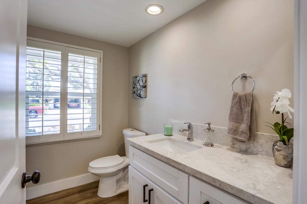 Virtual tour photo 35 of 47 for 16320 Roca Dr