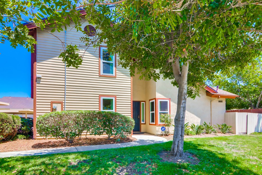 Virtual tour photo 3 of 41 for 1633 Manzana Way