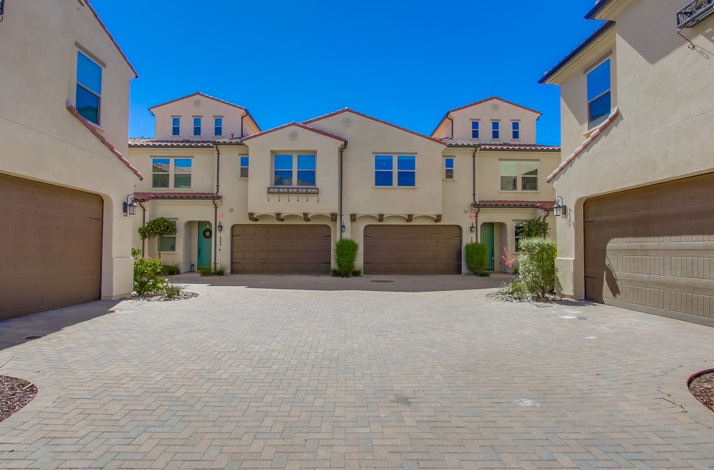 Virtual tour photo 1 of 49 for 16331 Veridian Cir