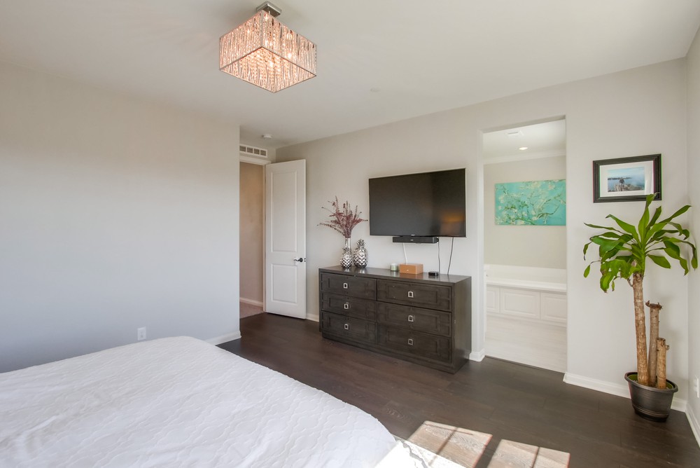 Virtual tour photo 26 of 49 for 16331 Veridian Cir