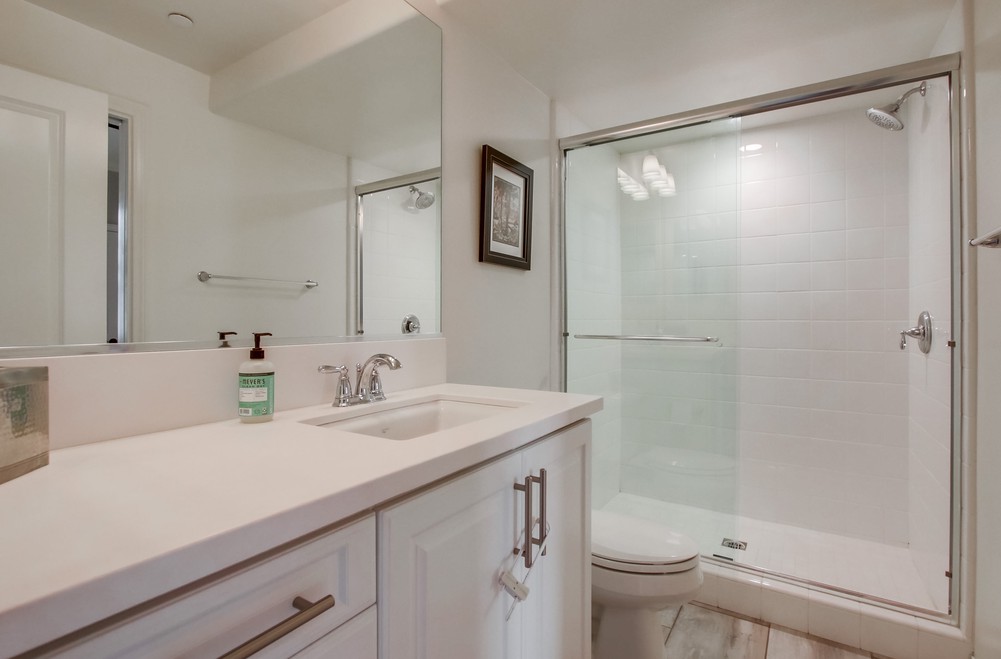 Virtual tour photo 35 of 49 for 16331 Veridian Cir